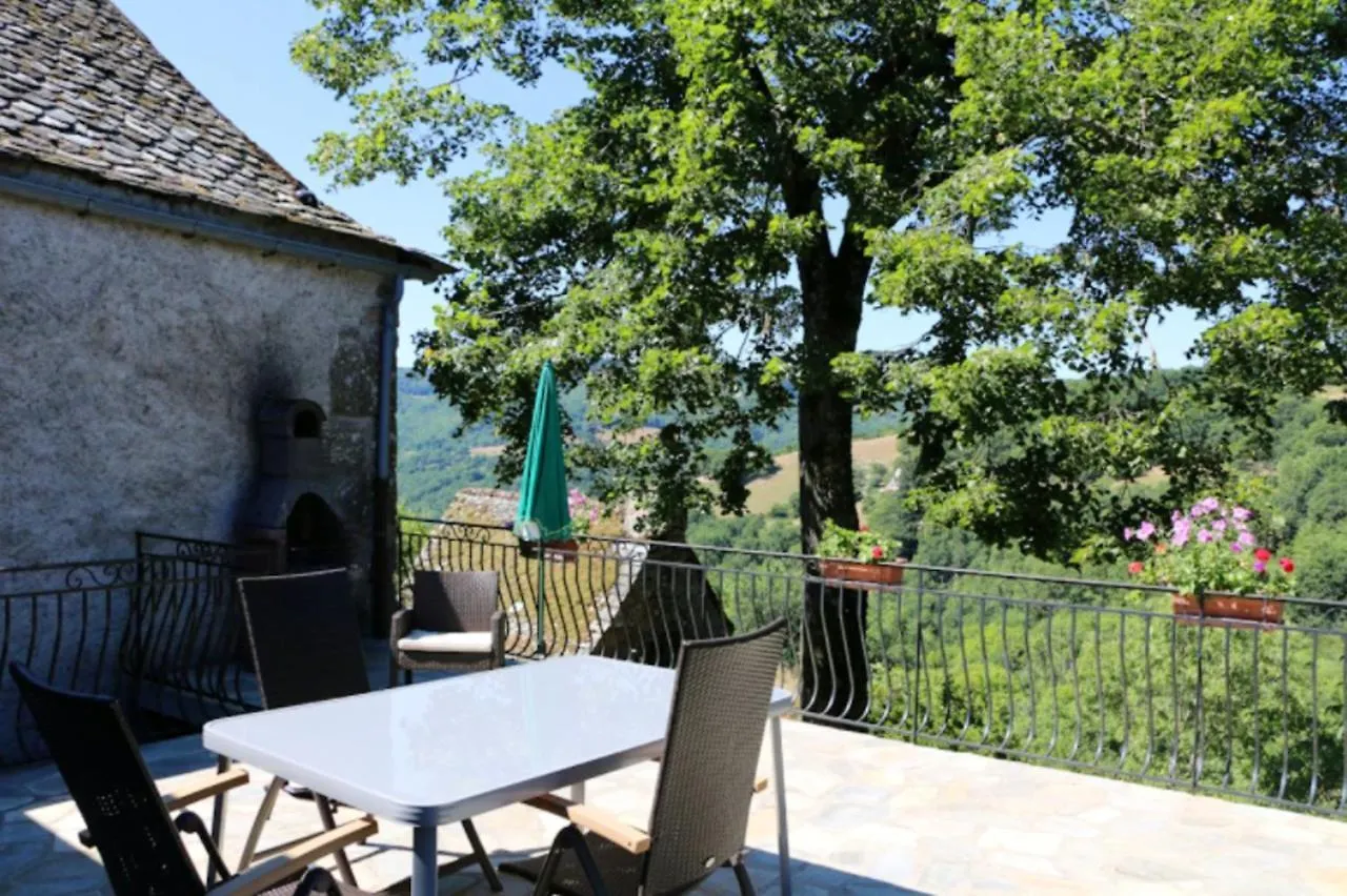 Maison Charmante A Florentin-La-Capelle Avec Vue Montagne